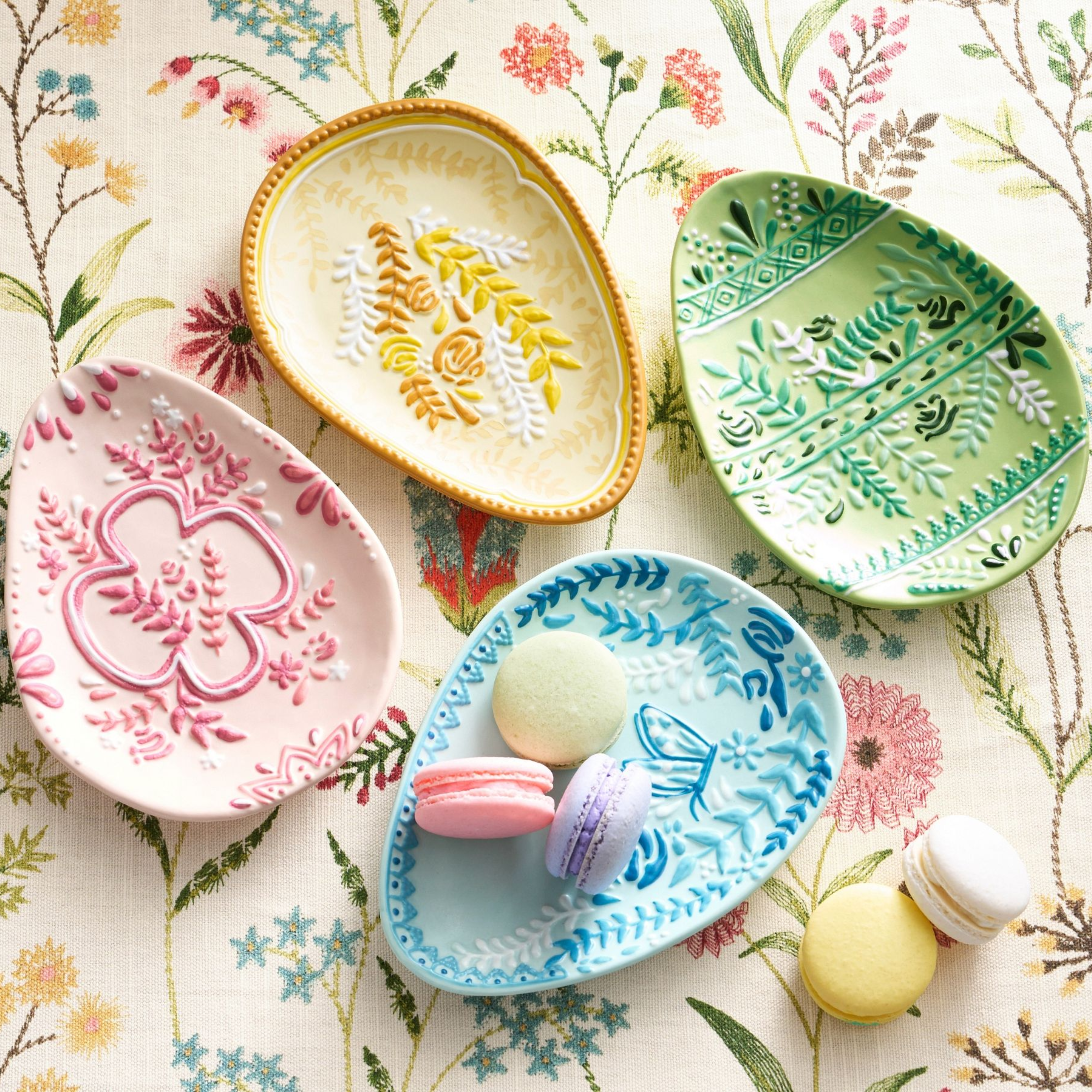 Easter Entertaining Essentials | Sweet Savings & Things